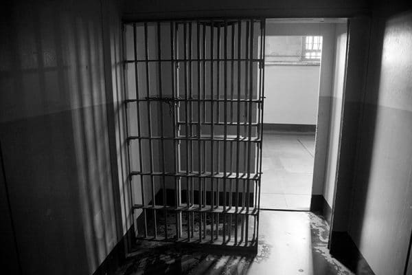 Avoid jail time with a good defense lawyer